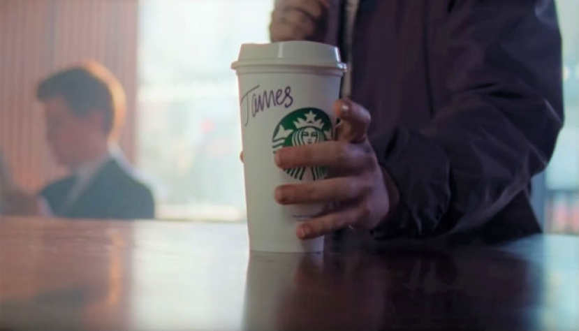 星巴克廣告推動變性 團體斥謊言哄兒童