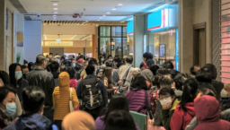 影音使團抗炎行動 逾二萬口罩贈弱勢群體