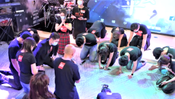 台灣六十藝人「愛在四月天」見證會 耶穌大愛感動浪子回頭