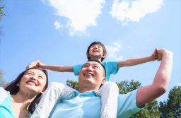 大数据分析四十年父亲角色 趋向顾家爱幼儿