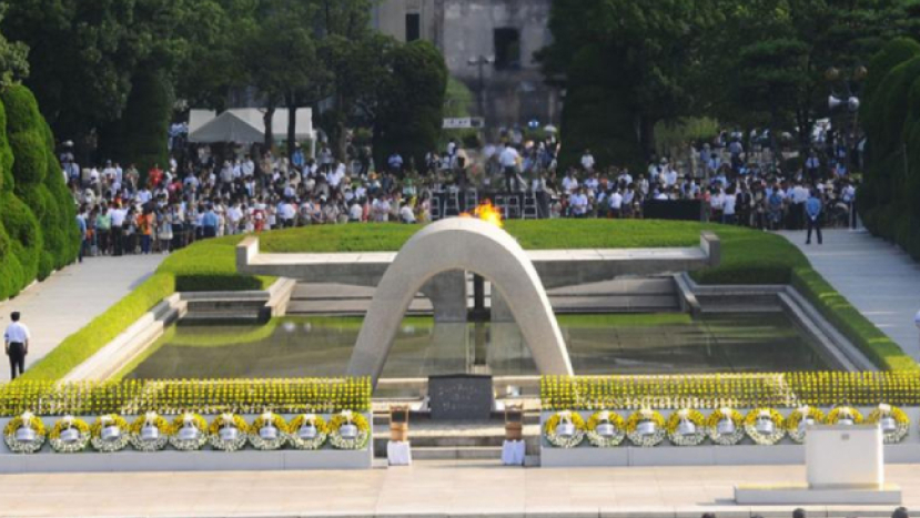 日本廣島長崎原爆75周年 教區千羽鶴紀念碑舉行悼念