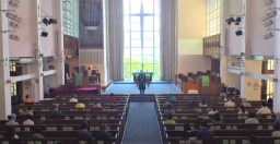 疫情緩和崇拜放寬人數達一半可領聖餐 堂會陸續開放