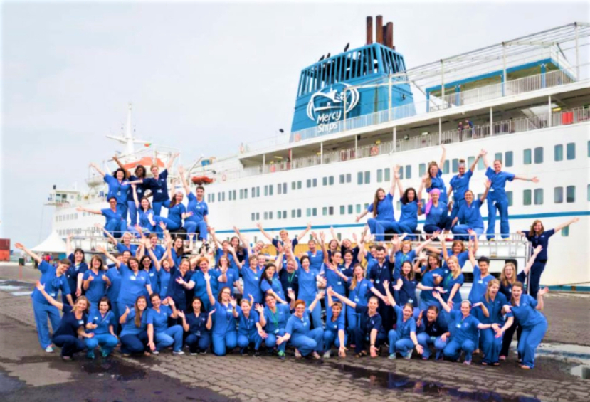 全球最大医疗船启航非洲 治愈被遗忘的贫穷者