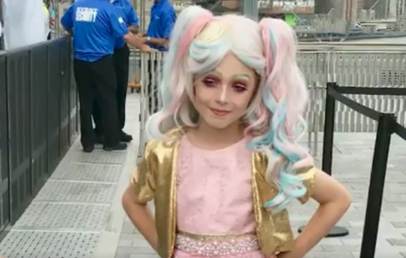 父母撐男孩改女妝性別迷失 被批混淆大自然定律