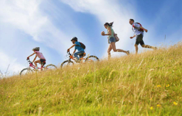 家庭教育事工博覽會 逾百機構堂會宣揚健康家庭