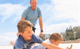 疫情反覆 醫生促父親領導子女做運動提升意志