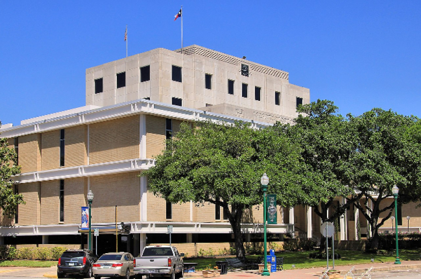 無神論團體施壓 美法院開庭祈禱傳統遭禁