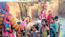 人道組織深入阿富汗邊境險救小姊妹