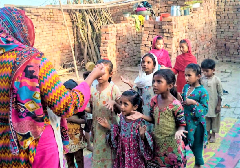 人道組織深入阿富汗邊境險救小姊妹