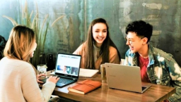 網上教學調查:七成老師籲實體為佳 憂學生染網癮