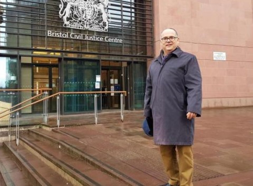 牧師街頭傳教遭票控 案件被駁回高呼勝利