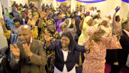 英傳統教派萎縮 非裔信徒福音傳回英國