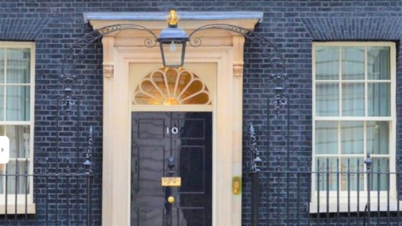 英教會領袖冒刑事風險 聯署反對《皈依治療禁令》