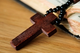 調查:年齡大靈性穩定 教會助突破屬靈關口