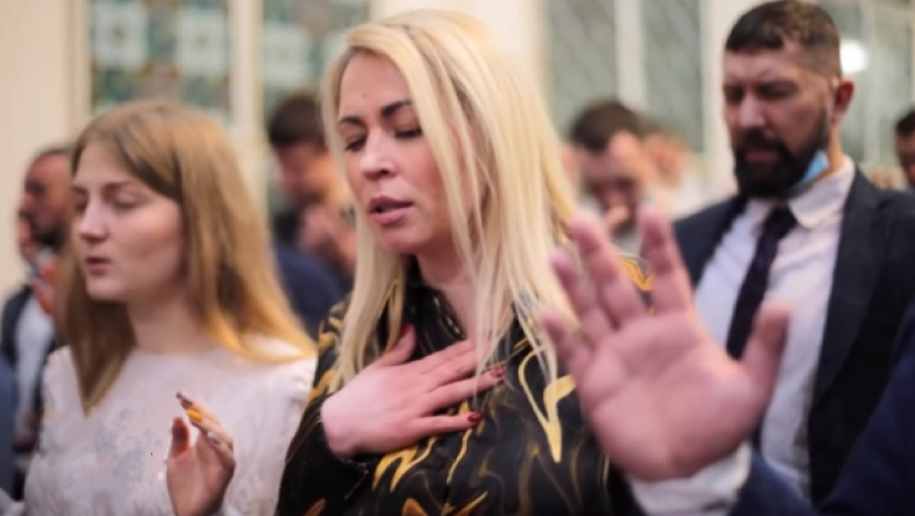 烏克蘭基督徒拿起「武器」抗俄軍：祈禱和敬拜