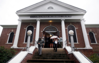 衛理教會上世紀收三K黨捐款 今交付回饋社區