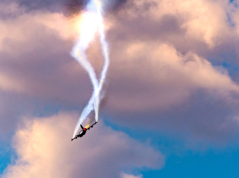 飛機險墜大海乘客勇救：上帝護航安降跑道