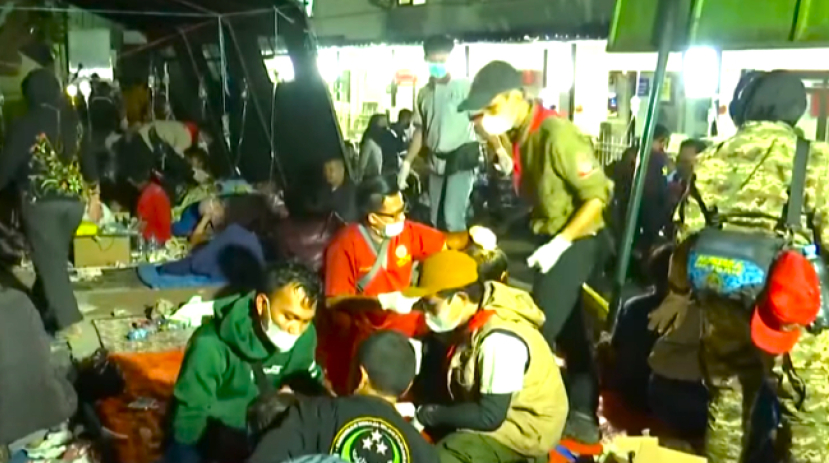 印尼5.6級地震162名兒童罹難 災民:7個孩子還沒找到