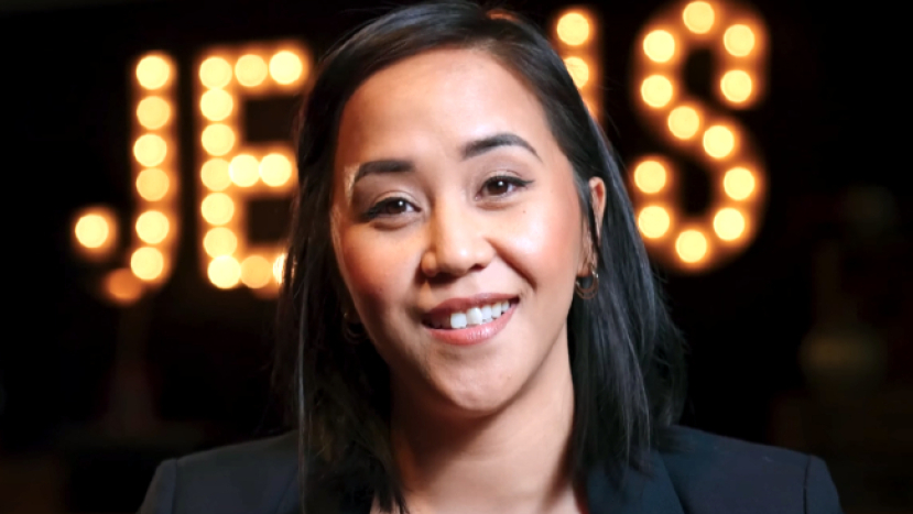 女主播見證:童年受創濫交自殘耶穌釋放