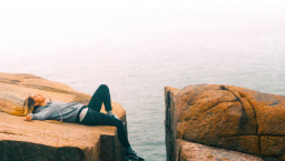 2022國際年度關鍵字:躺平 聖經怎麼說?