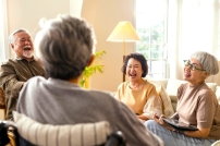 日本助授喚老人剖腹遭批評 澄清言論被斷章取義