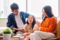 衝突是短暫‧關係是永遠:講座探討華人移民家庭愛與恨