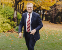 加爾文大學校長涉支持LGBTQ呈辭 學生促校方交代