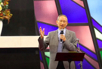 蕭壽華牧師分享「血漏婦人的信心」:主動求赦罪告別12年的絕望