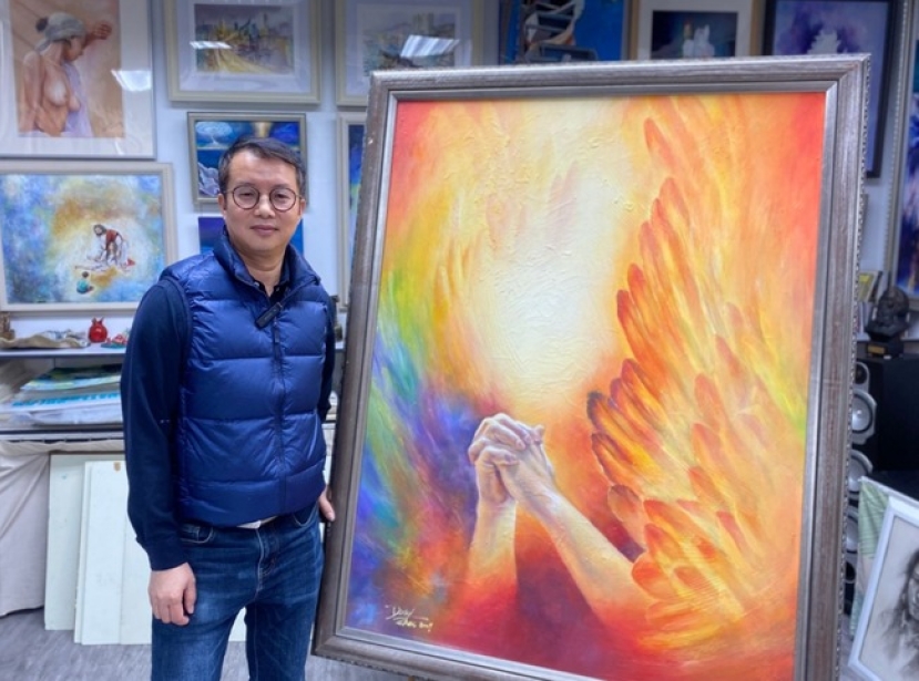 【專訪】異象畫藝術家陳子超 以畫筆吹響末世角聲 