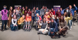 ﻿頤養院長者與青少年跨代演出：﻿﻿﻿一人一故事劇場《生命公因數》