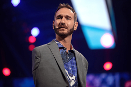 因反墮胎戶口遭凍結 力克胡哲創立信仰為本銀行