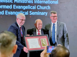 【2025凱珀獎】唐崇榮牧師獻身事主68年：該履行的責任我已完成！