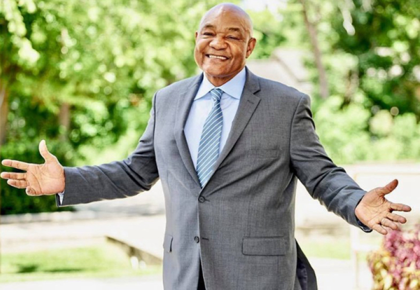 「拳擊傳教士」喬治·福爾曼辭世：從拳擊場到教堂傳奇故事永不落幕！