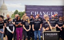 前女同志沃寧:靈肉割裂的理論如何傷害LGBT群體