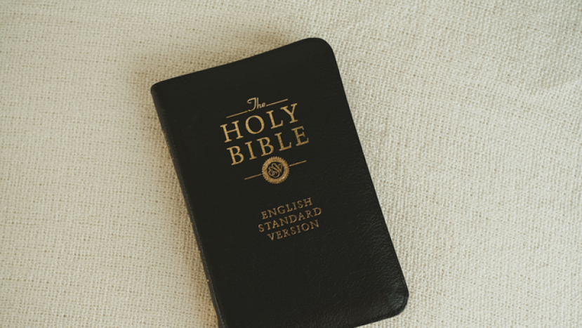 《聖經》銷量逆巿增長 反照Z世代的靈性追尋