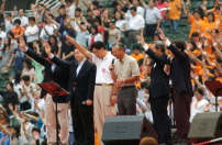 「葛福臨佈道大會」擬重臨香江 提出一個月宣佈擱置