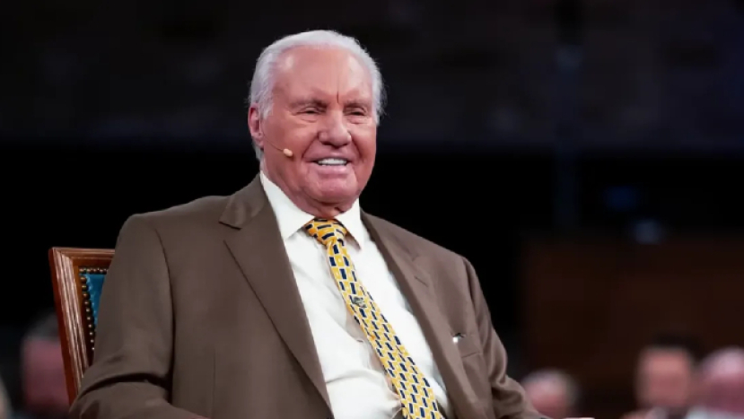 80年代風靡全球性醜聞倒台 電視佈道家史華格心臟病瀕終