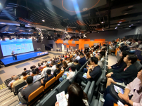 「家庭學術論壇」發佈親職教養研究：父母情緒對家庭影響大