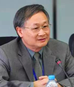 溫偉耀博士隔離治療準備骨隨移植 料成功率20%