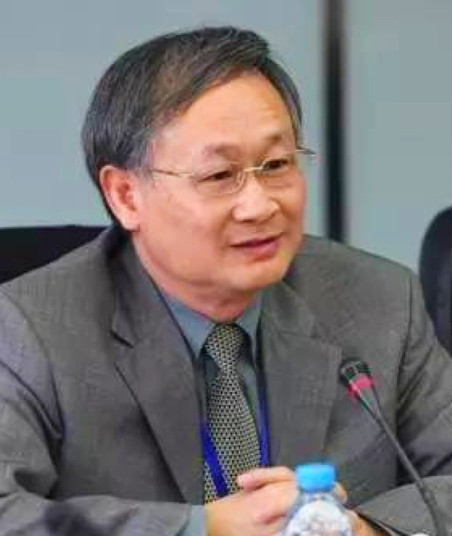 溫偉耀博士隔離治療準備骨隨移植 料成功率20%