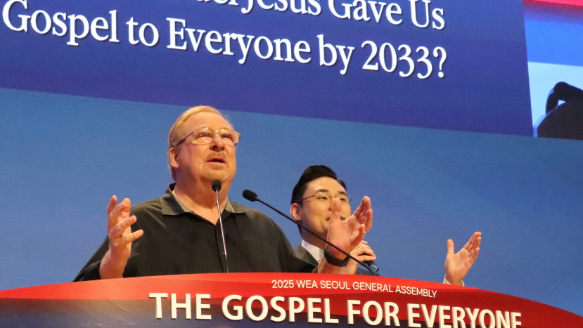 華理克牧師在WEA大會首日挑戰牧者:像耶穌一樣教導、禱告、醫治