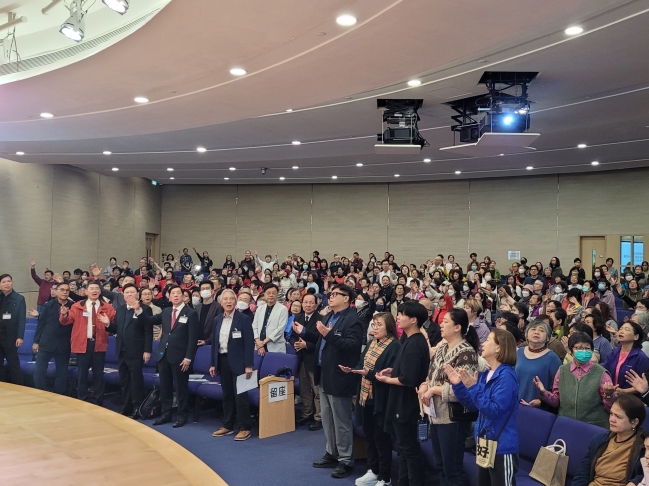 香港基督教界聯合祈禱會為立法會選舉守望