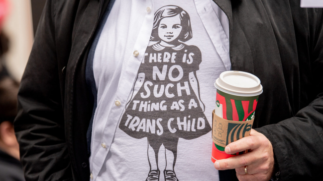 意大利法院承認13歲少女變性身份 成最年輕跨性別案例