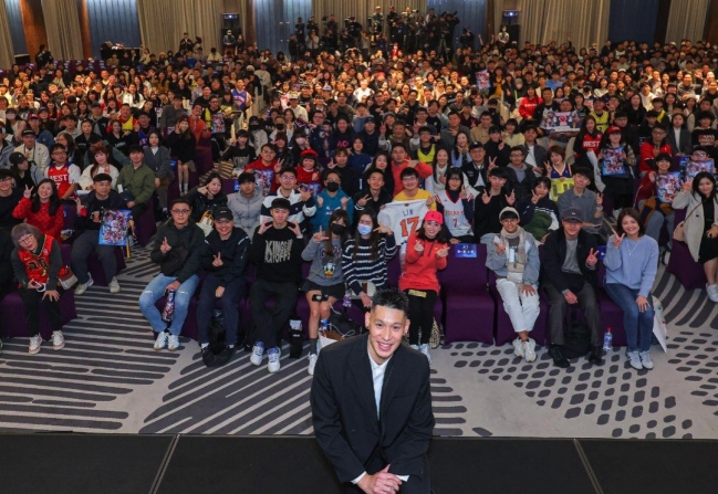 為了上帝的榮耀打籃球！林書豪職籃生涯15年感恩退役